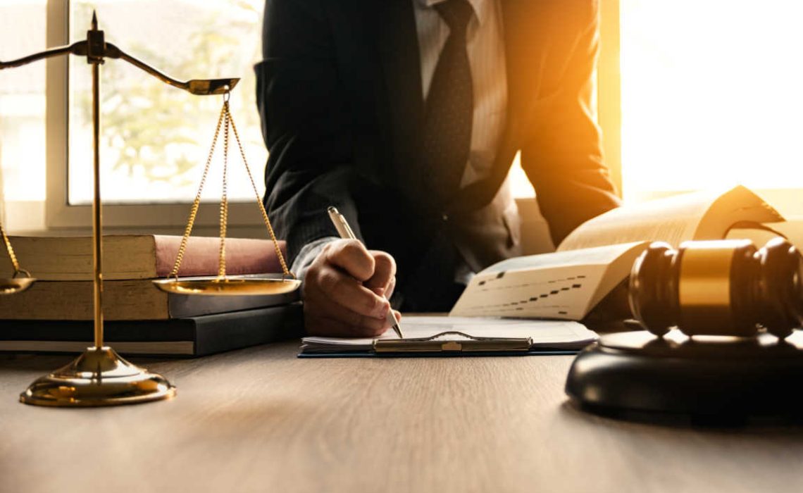 shutterstock_1029430792(FILEminimizer)