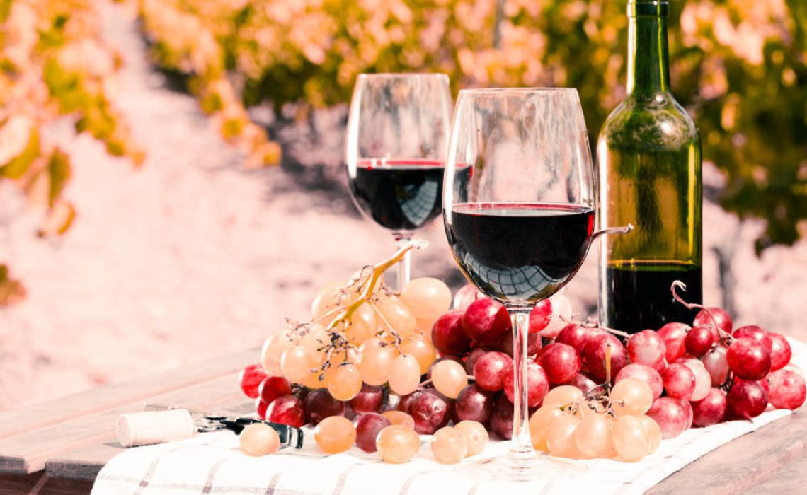 shutterstock_1431959342(FILEminimizer)