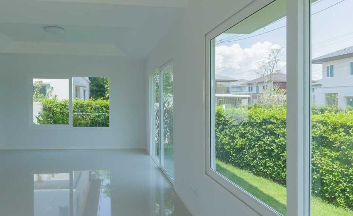 shutterstock_2107879073(FILEminimizer)