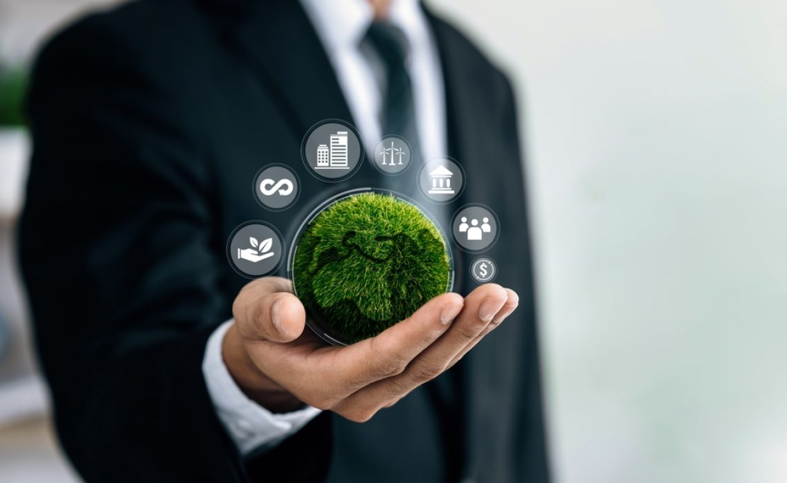 Businessmen,Holding,World,To,Organization,Sustainable,Development,Environmental.,Sustainable,Business