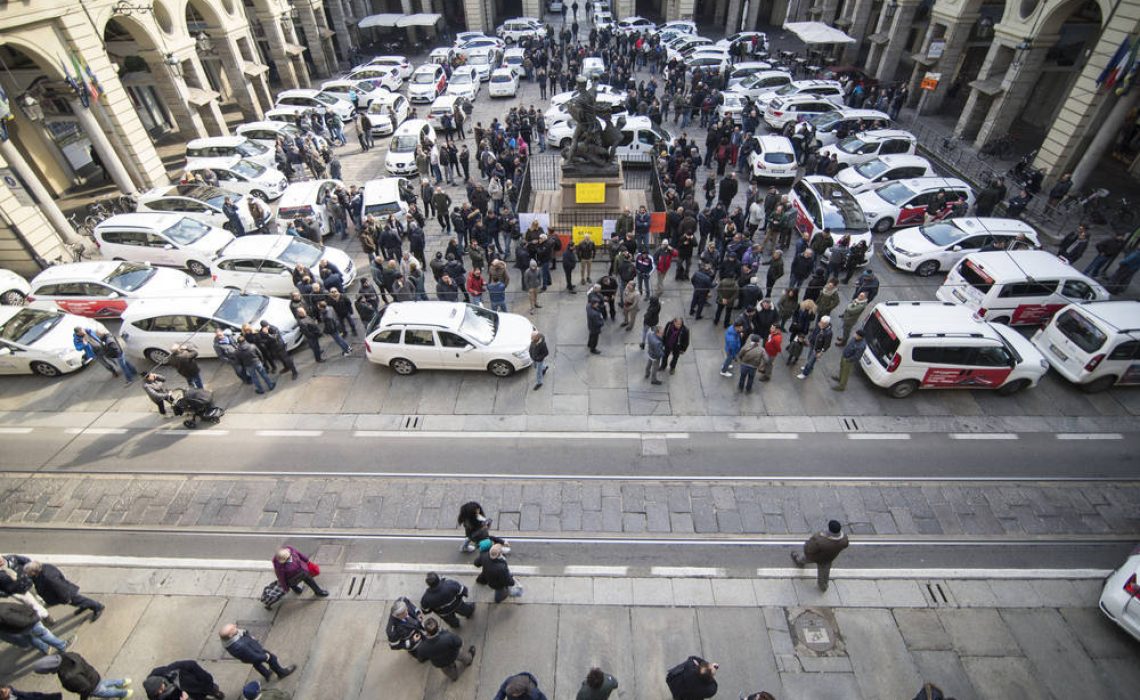 shutterstock_592801472(FILEminimizer)